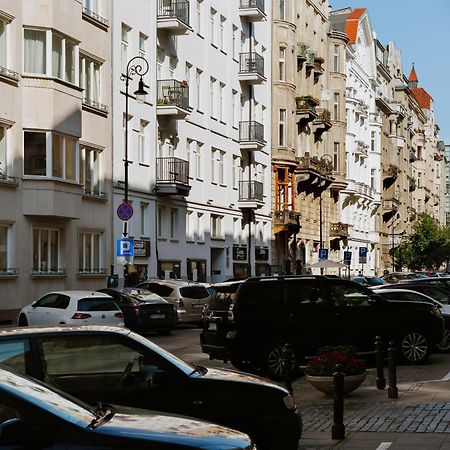 City Garage Apartment - Lwowska 9 Варшава Екстериор снимка