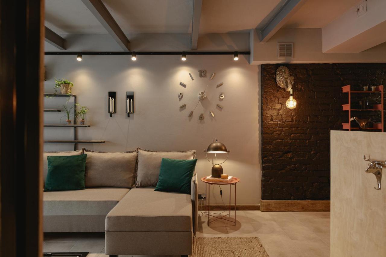 City Garage Apartment - Lwowska 9 Варшава Екстериор снимка