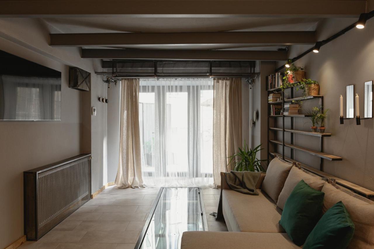 City Garage Apartment - Lwowska 9 Варшава Екстериор снимка